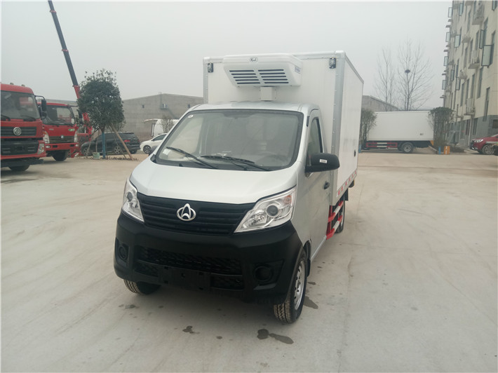 長安小型冷藏車
