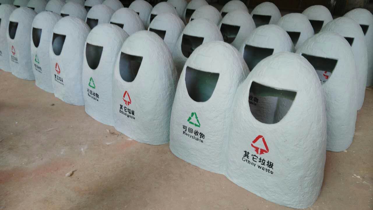 玻璃鋼垃圾桶優(yōu)質(zhì)供應(yīng)商（鑫陽玻璃鋼廠）