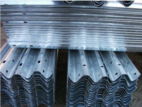 通遼市 通遼市公路護(hù)欄板價(jià)格計(jì)算 廠家報(bào)