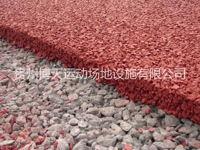 塑膠跑道專業(yè)施工 、  塑膠設施、跑道設施