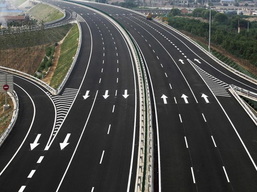 道路標(biāo)志線安全標(biāo)識(shí)車位劃線