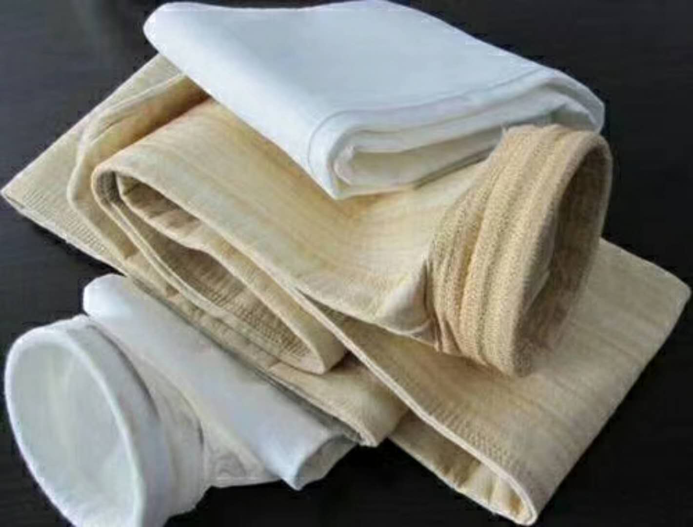 任丘瀝青拌合站*美塔斯高溫除塵器濾袋洪豐供應(yīng)美塔斯布袋