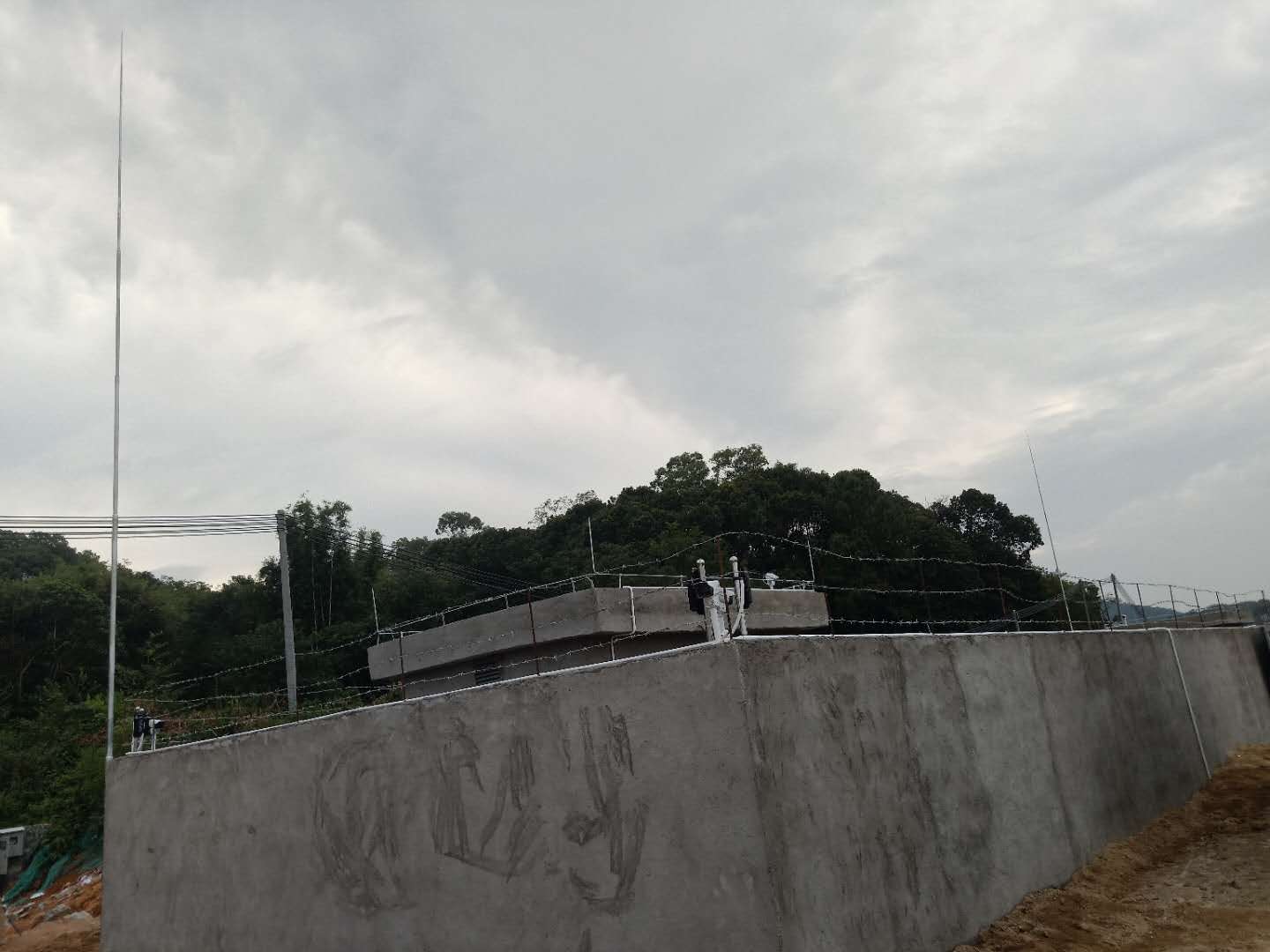 花都區(qū)避雷針安裝，花都區(qū)避雷針安裝報價，花都區(qū)避雷針安裝電話