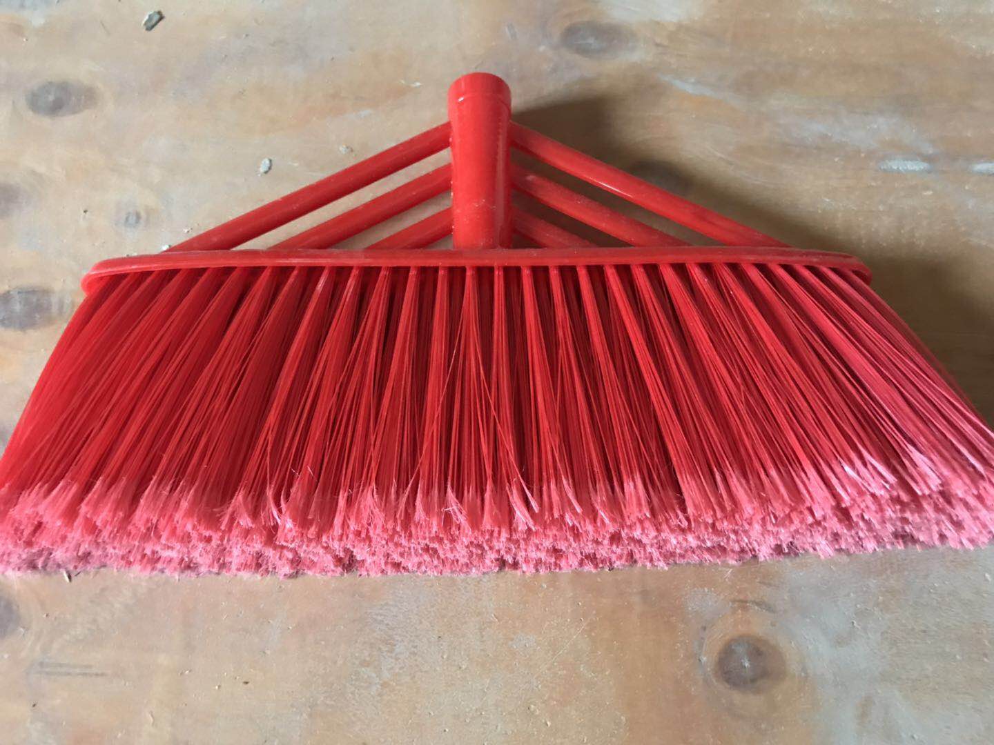 供應(yīng)家用掃把直銷-廣東家用掃把廠家-家用掃把廠家-家用掃把生產(chǎn)廠家-廣東家用掃把