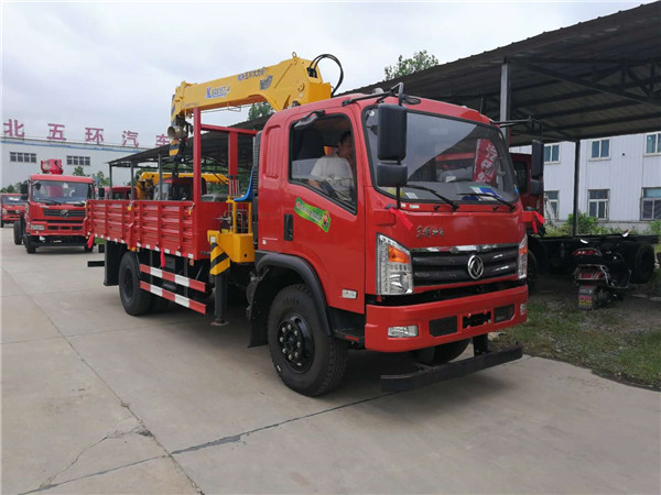 徐工8噸隨車吊廠家直銷價格及參數(shù)  東風12噸隨車吊廠家報價多少 咨詢電話15871237088