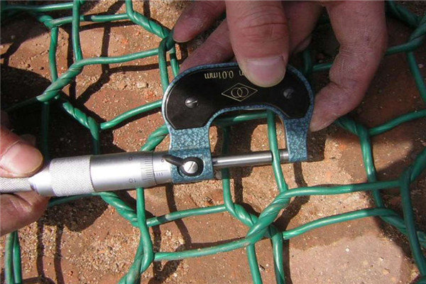 河堤加固工程用石籠網(wǎng)堤岸水利生態(tài)報價