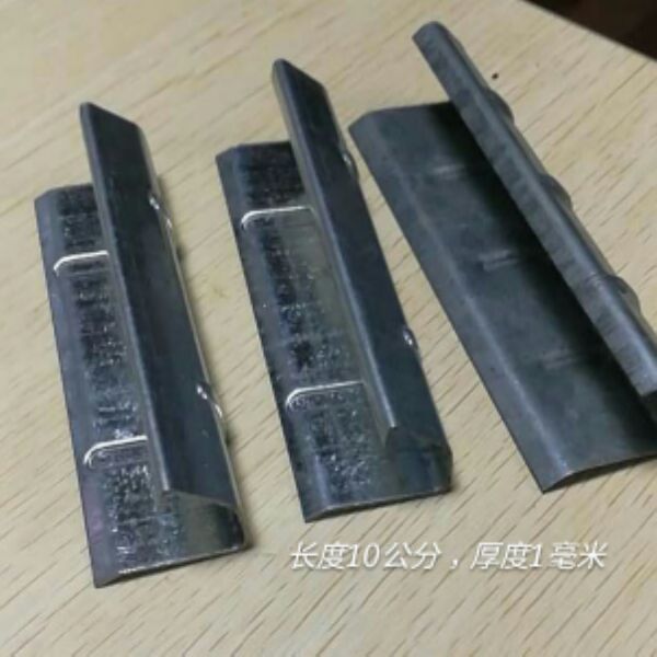 專業(yè)生產(chǎn)鍍鋅通風管角碼油煙管卡碼 專業(yè)生產(chǎn)風管角碼油煙管卡碼卡條 風管角碼油煙管卡碼卡條 卡碼