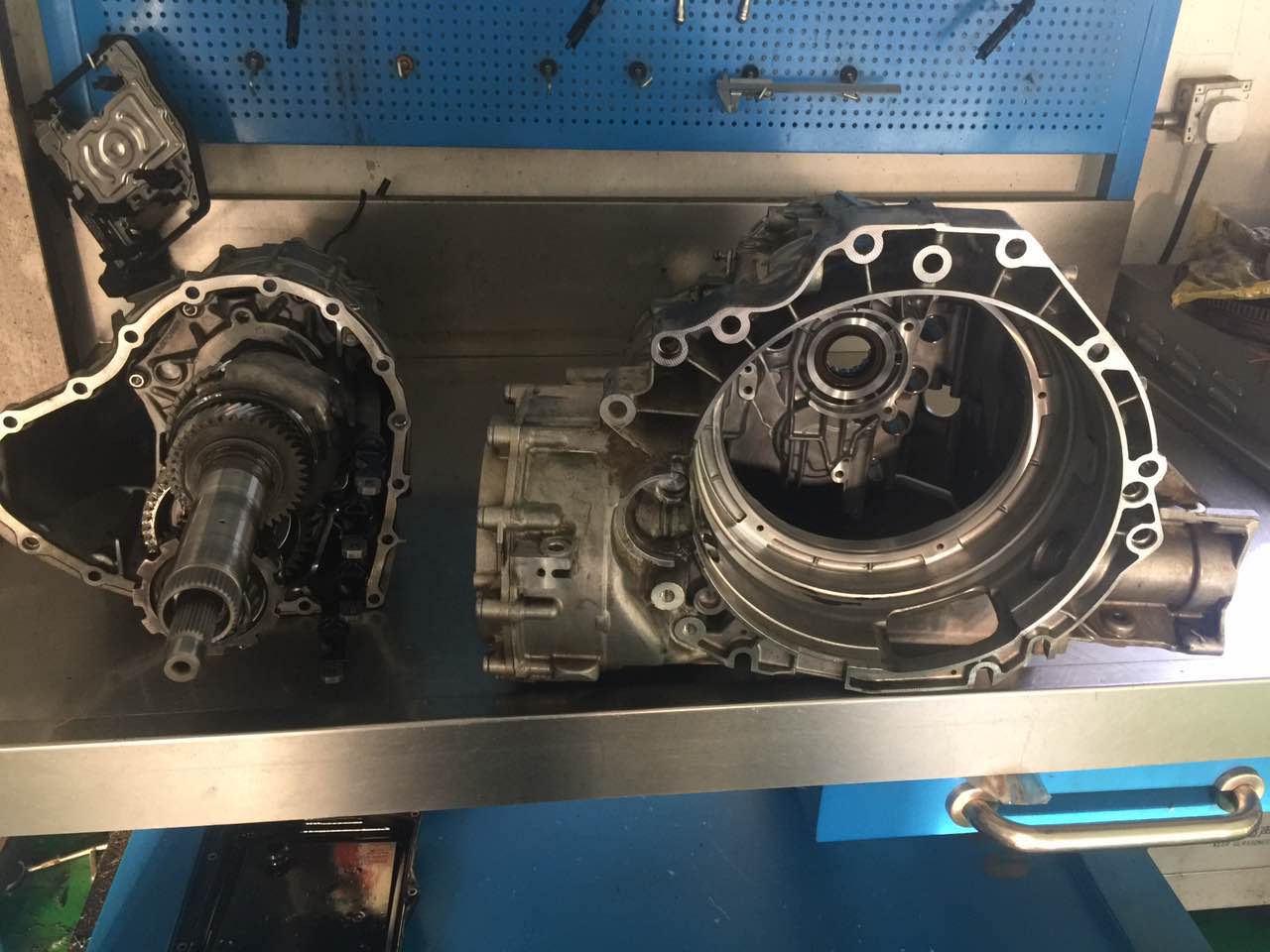 奧迪A7自動(dòng)變速箱型號(hào)OB5偶爾