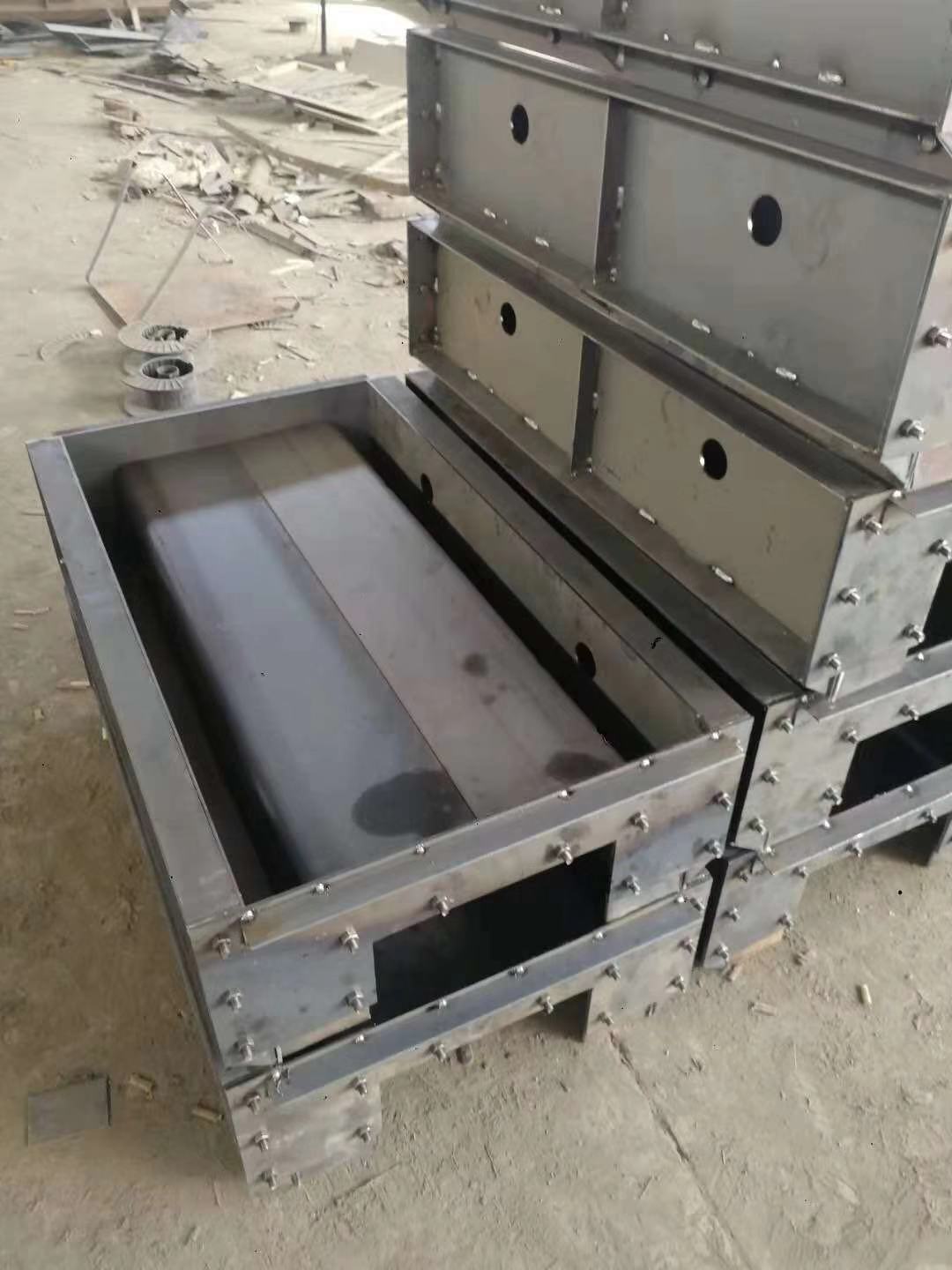 水泥 預(yù)制 排水溝槽模具 流水U型槽模具 排水溝模具