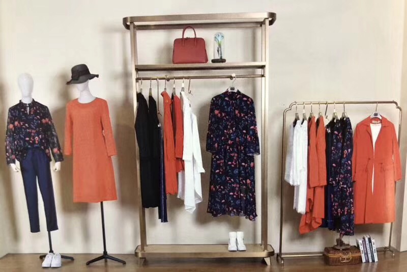 廣州專柜品牌莉佳麗19春，另有舜牌寶萊凱倫詩(shī)莫名凡釋