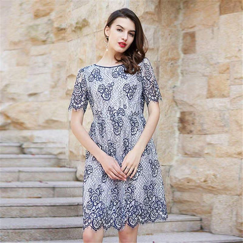 *折扣女裝貨源,品牌女裝批發(fā),品牌服裝批發(fā)