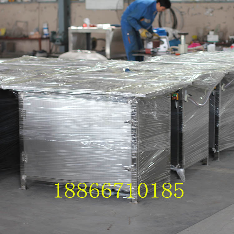 廠家直銷不銹鋼鹽水注射機(jī)