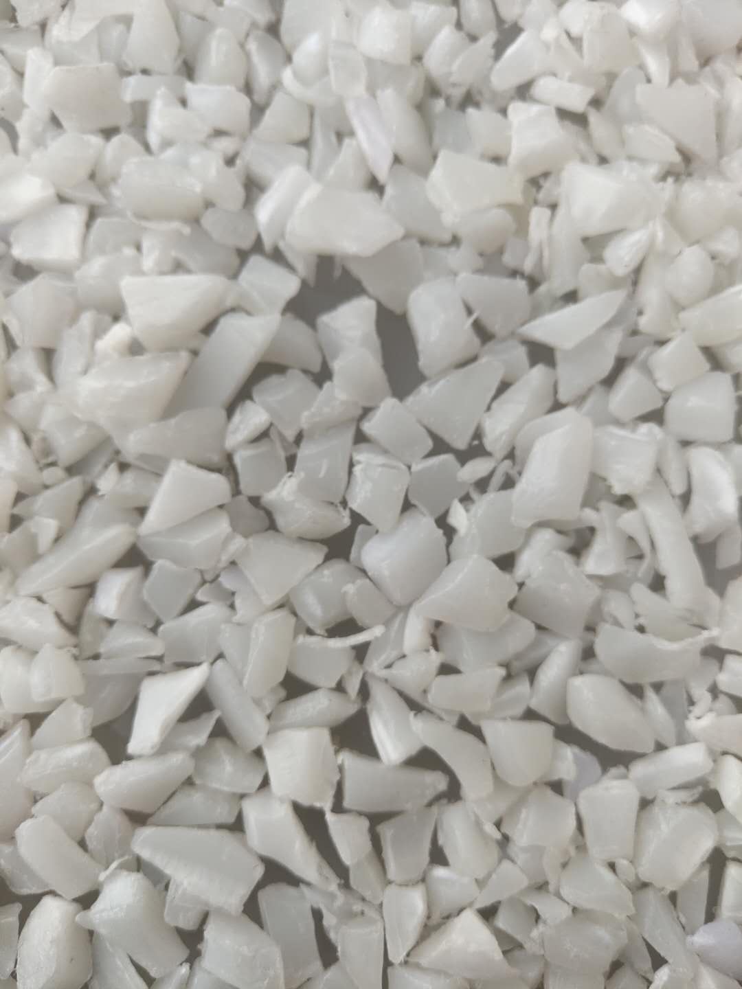 HDPE白色管材破碎料 全部一級(jí)再生料 廠家直銷(xiāo)