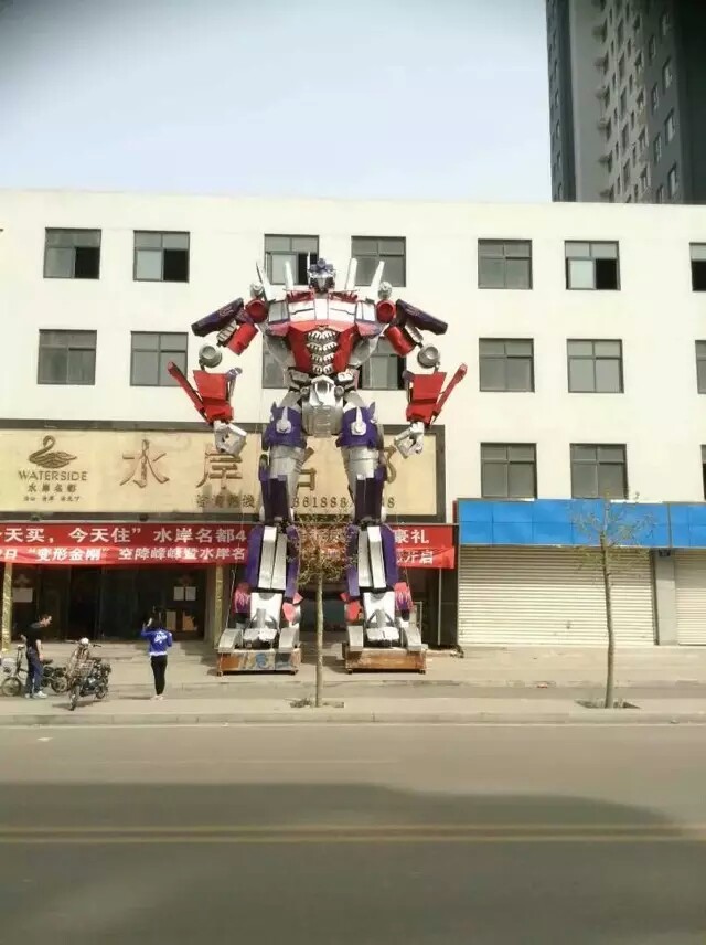 變形金剛租賃變形金剛出租定制 大型變形金剛鐵藝機(jī)器人 制作變形金剛模型 擎天柱正版模型可變形