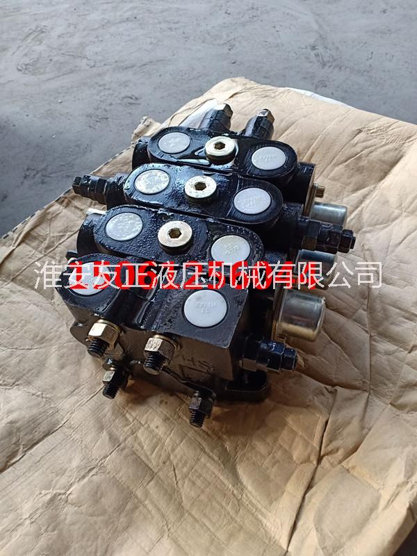 DL-L20E-OT-20裝載機(jī)鏟車多路換向閥ZL20.2液壓分配器