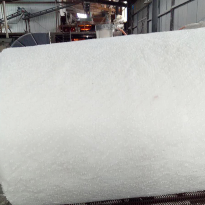 了解挑選優(yōu)質硅酸鋁針刺毯的五個要點