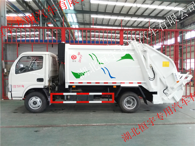 東風福瑞卡壓縮式垃圾車4-6立方新車廠家直銷全國聯(lián)保