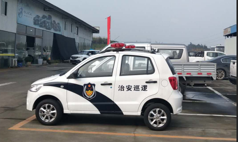 4-5座電瓶車 4-5座電轎電瓶車 4-5座電動轎車