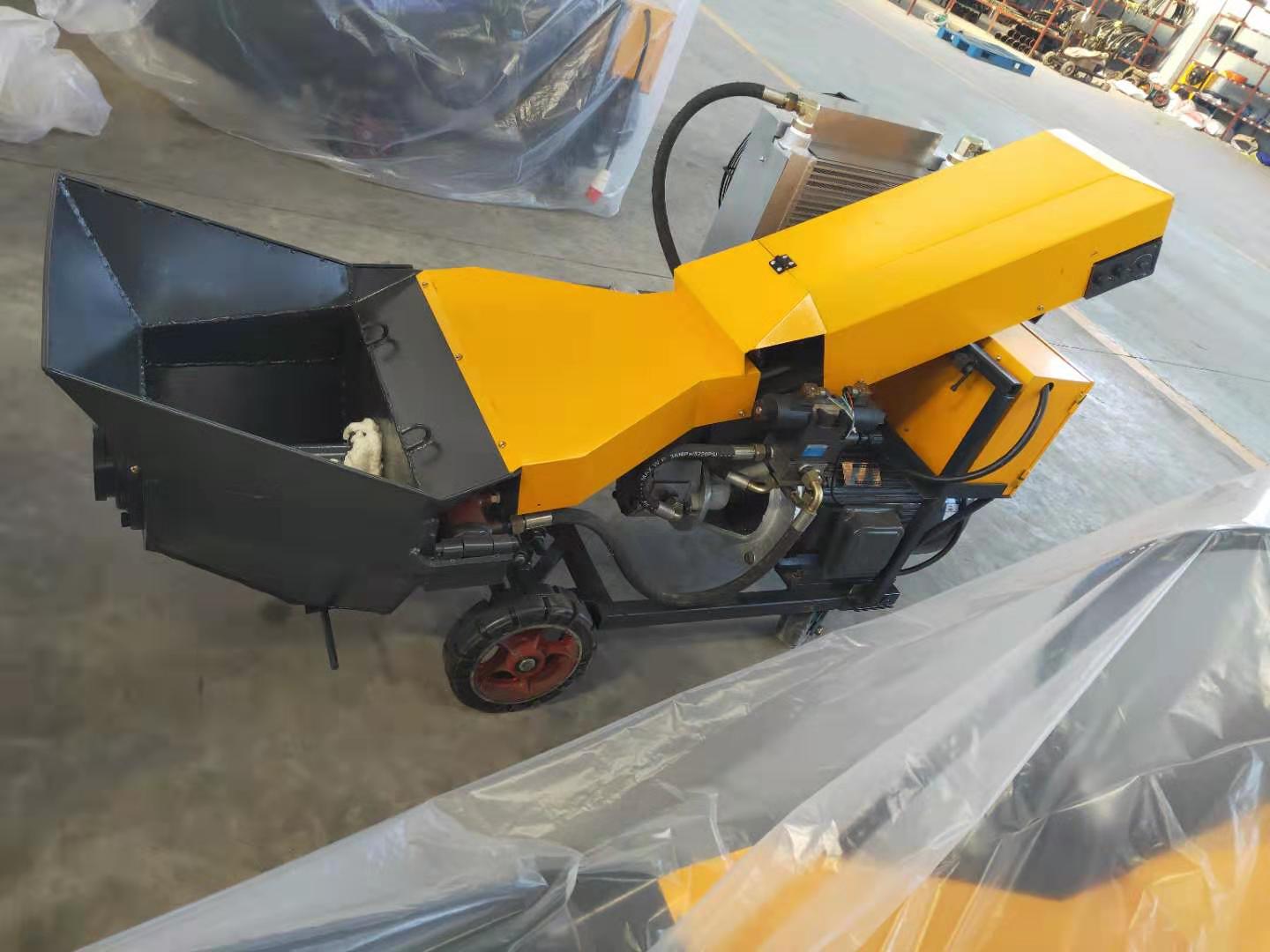 小型混凝土輸送泵  液壓二次構(gòu)造柱泵澆筑機(jī)  細(xì)石混凝土臥式上料機(jī)泵