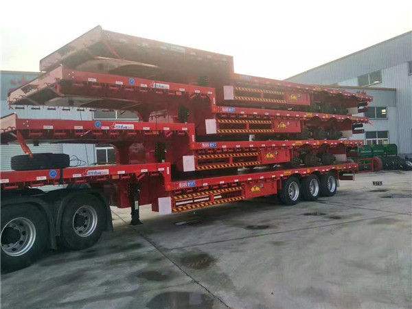 低平板半掛車13米75長寬3米