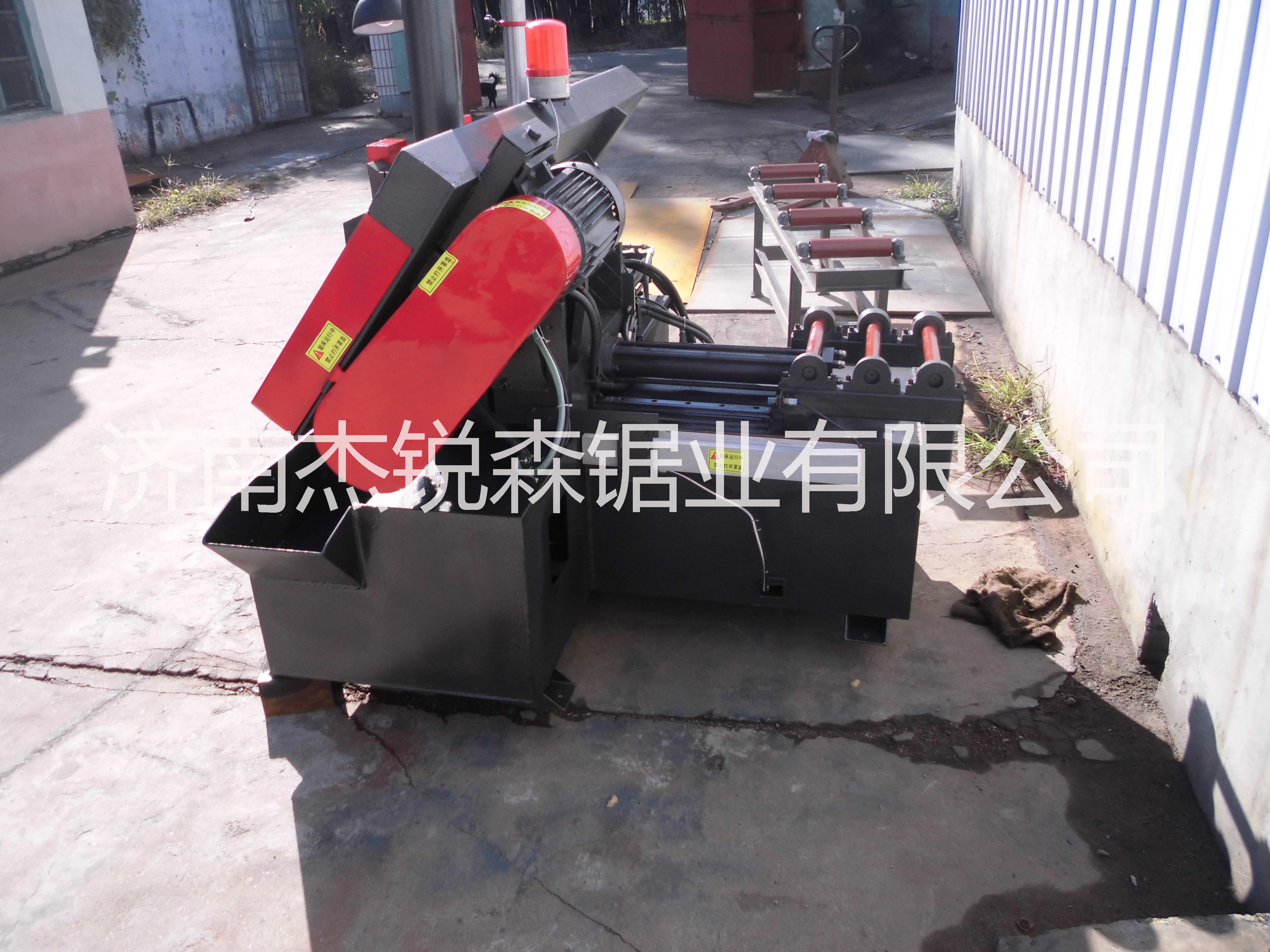 金屬帶鋸床*勢(shì)