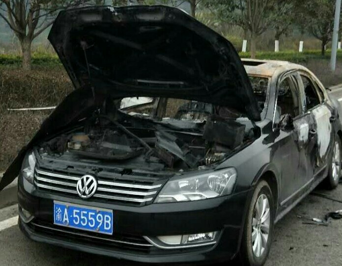 成都汽車報(bào)廢-小轎車報(bào)廢回收流程