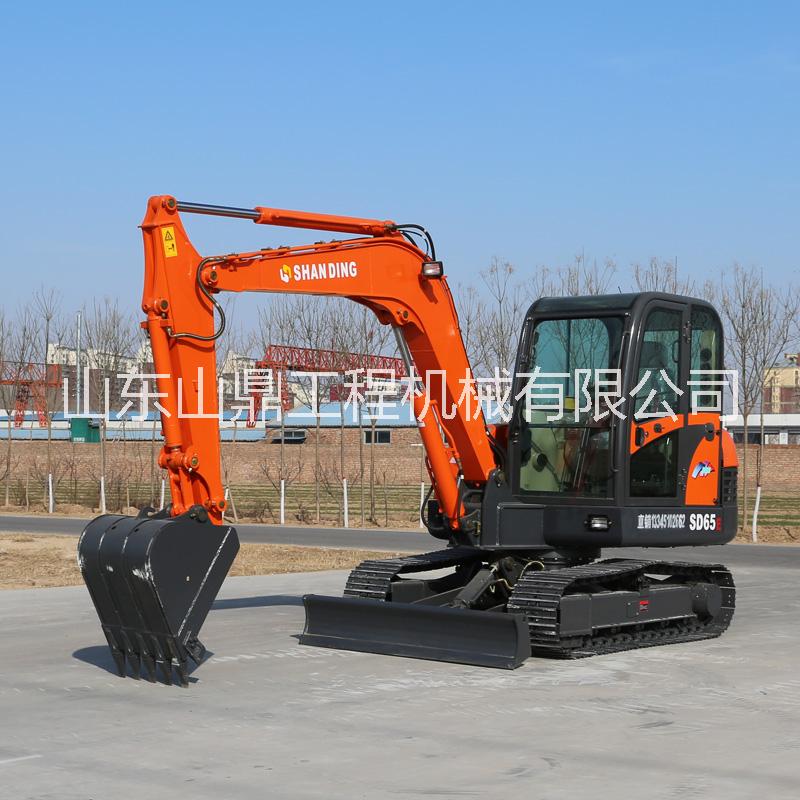 小型農(nóng)用挖掘機(jī) 挖溝機(jī)哪家好