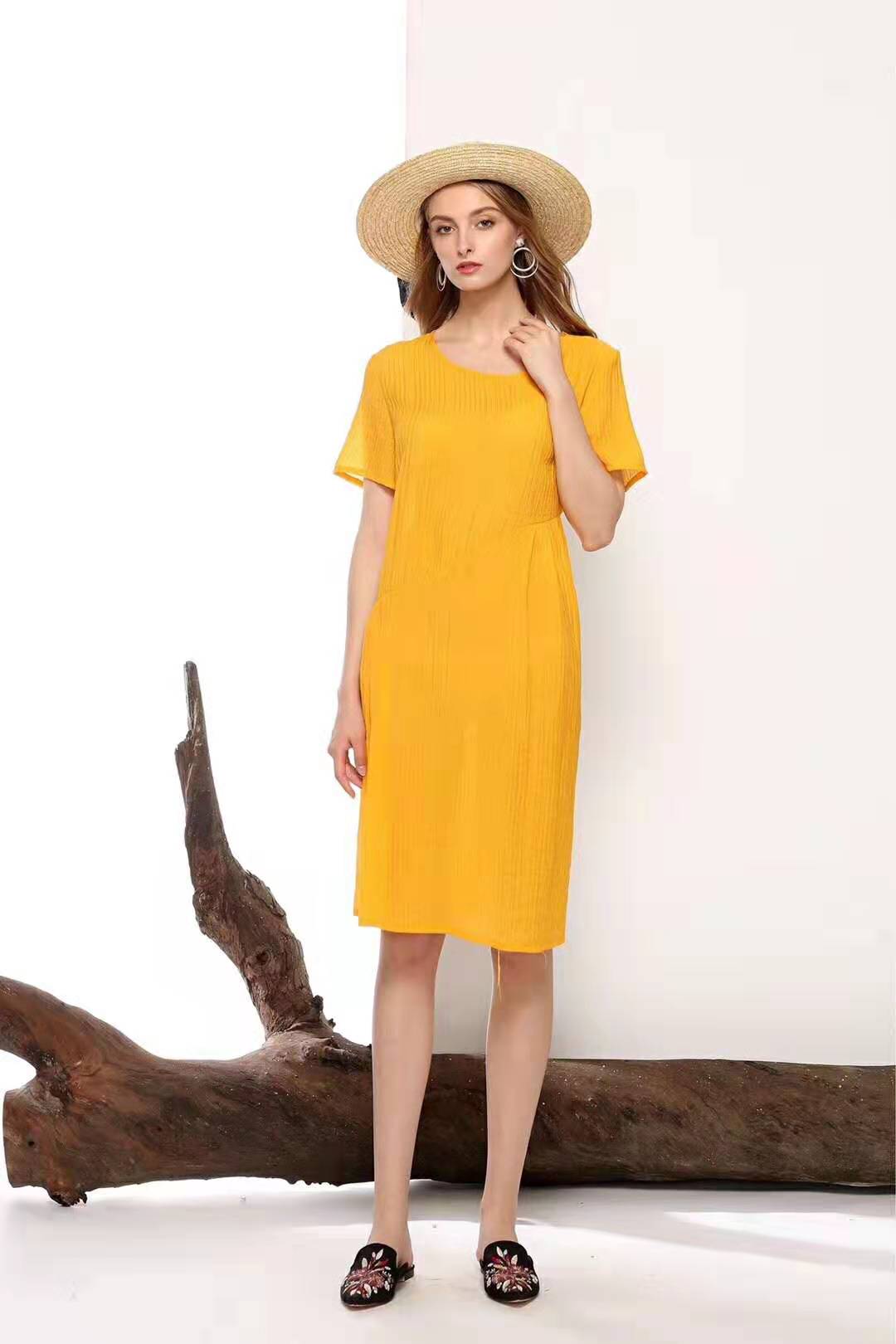 夏季新款女裝批發(fā)北京品牌尾貨氣質(zhì)中淑棉麻女裝