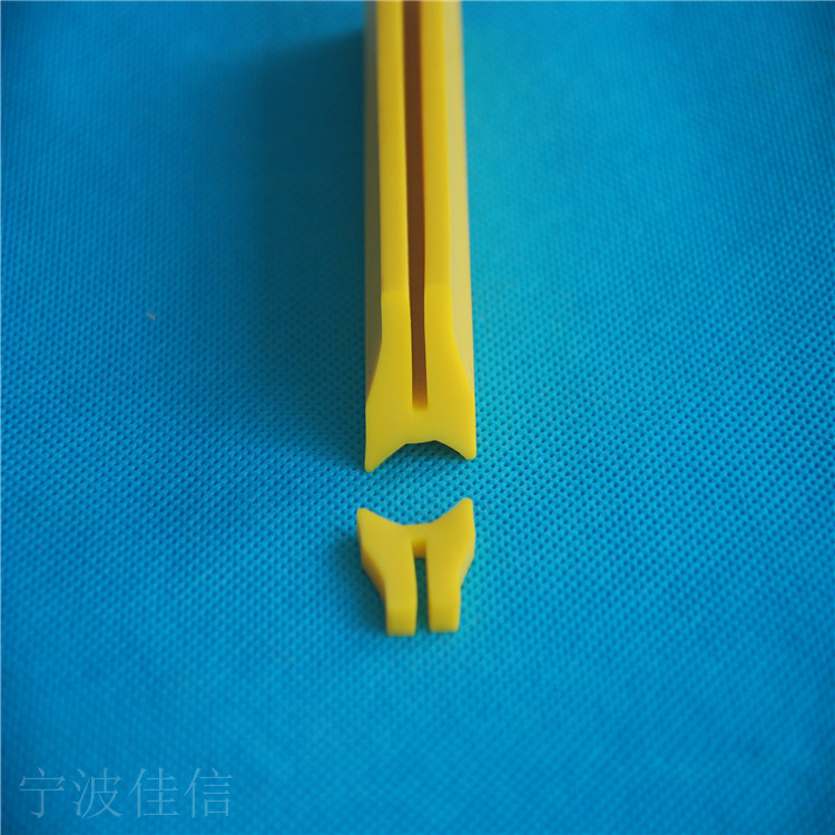 耐油耐磨硅膠條