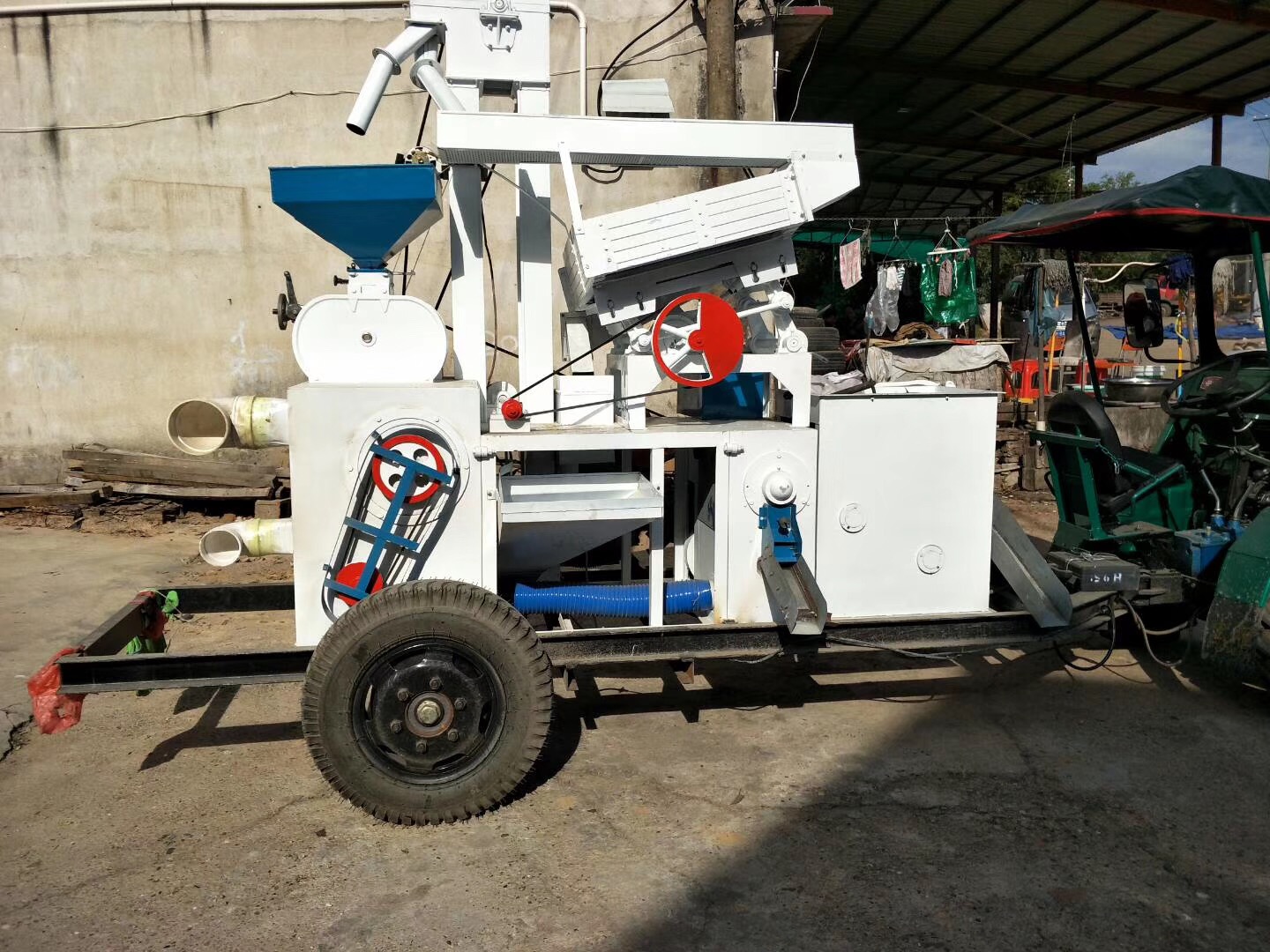 肇慶流動組合打米機 云浮流動碾米機 廣東流動打米機 廣東流動打米機 流動碾米機