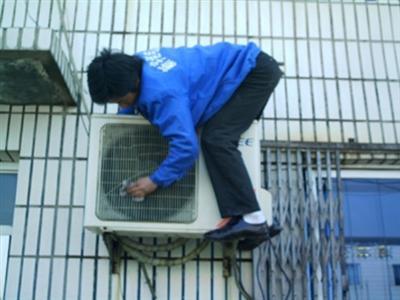 深圳空調(diào)移機(jī)拆裝公司，寶安空調(diào)移機(jī)拆裝公司，龍華空調(diào)移機(jī)拆裝公司，鹽田空調(diào)移機(jī)拆裝公司