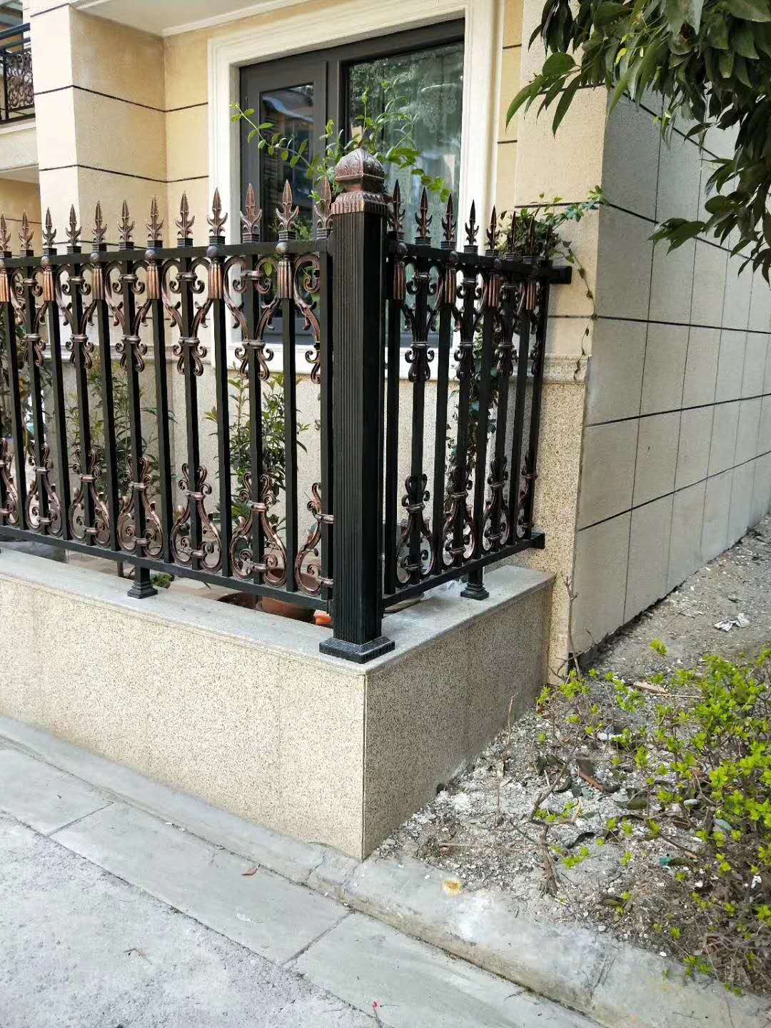 成都鋁合金欄桿 成都鋁合金欄桿報(bào)價(jià) 成都鋁合金欄桿批發(fā) 成都鋁合金欄桿供應(yīng)商 成都鋁合金欄桿生產(chǎn)廠家