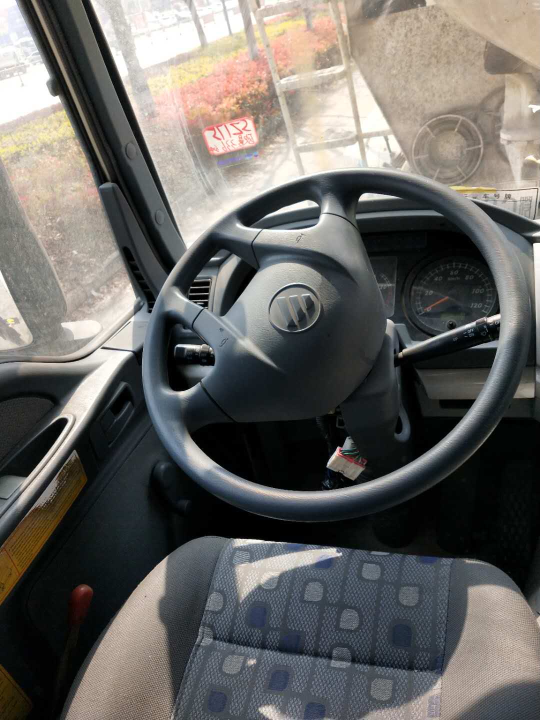 福田歐曼12方攪拌車廠家供應(yīng)*銷售