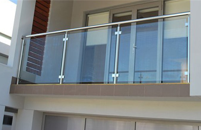 湖北不銹鋼陽臺護(hù)欄廠家