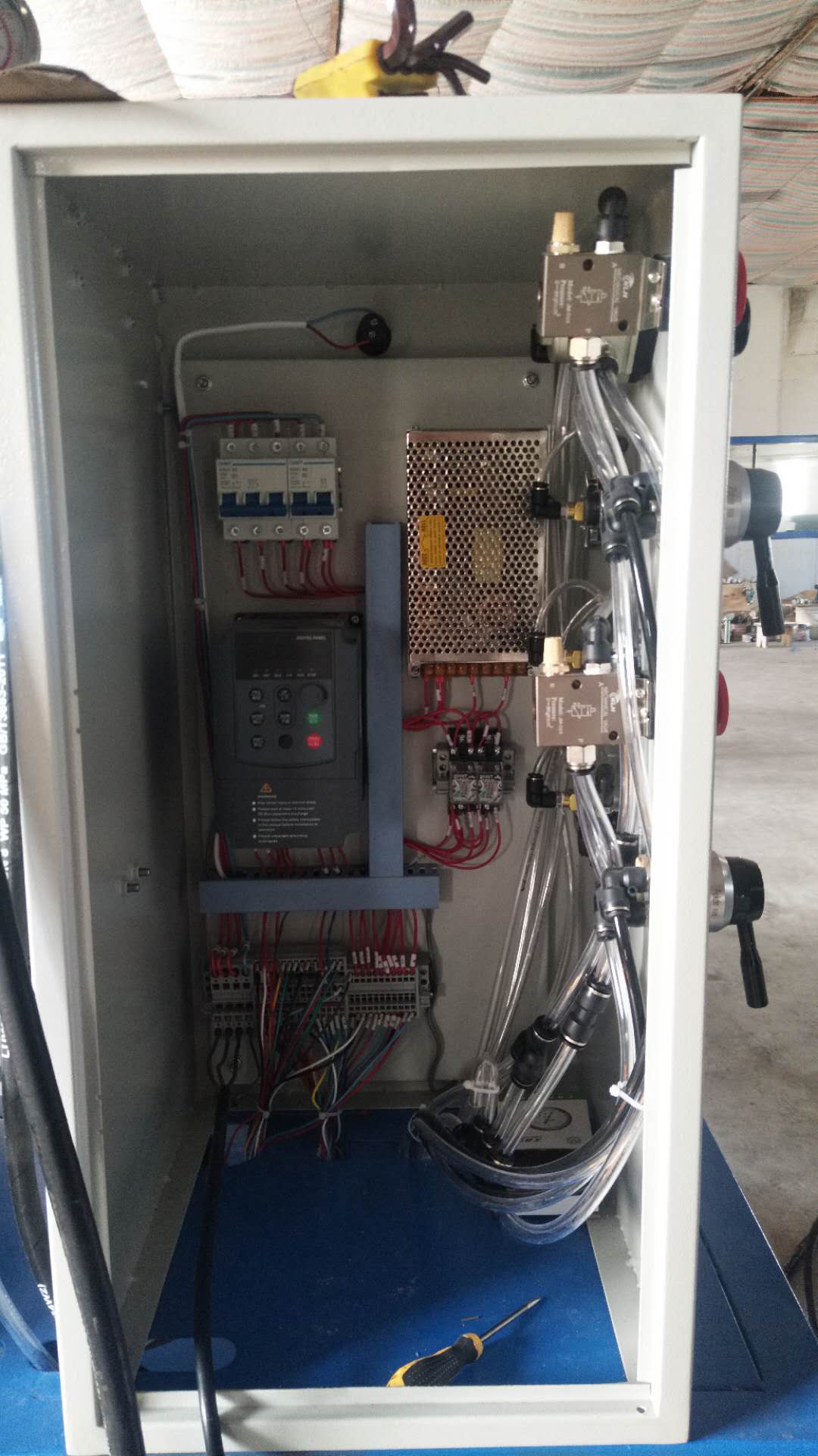 中空玻璃打膠機(jī) 中空玻璃自動打膠機(jī) 中空玻璃自動打膠機(jī)玻璃機(jī)械