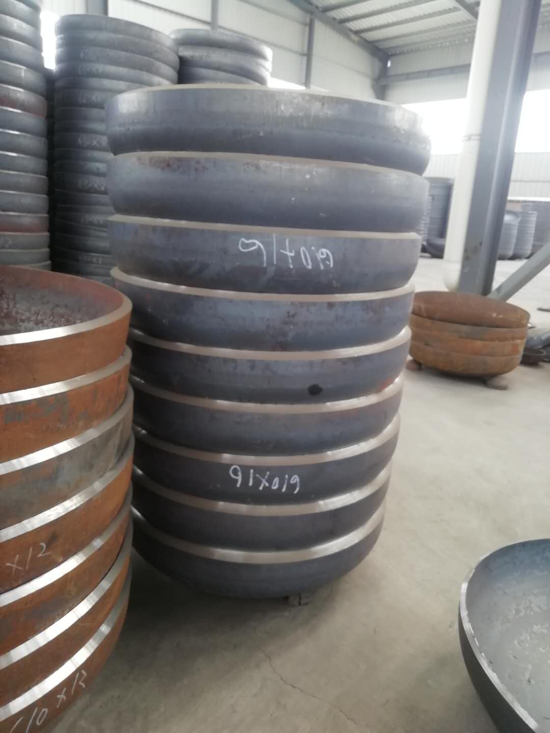 生產(chǎn)碳鋼封頭 大型管帽 平底鋼制封頭蓋 焊接封頭