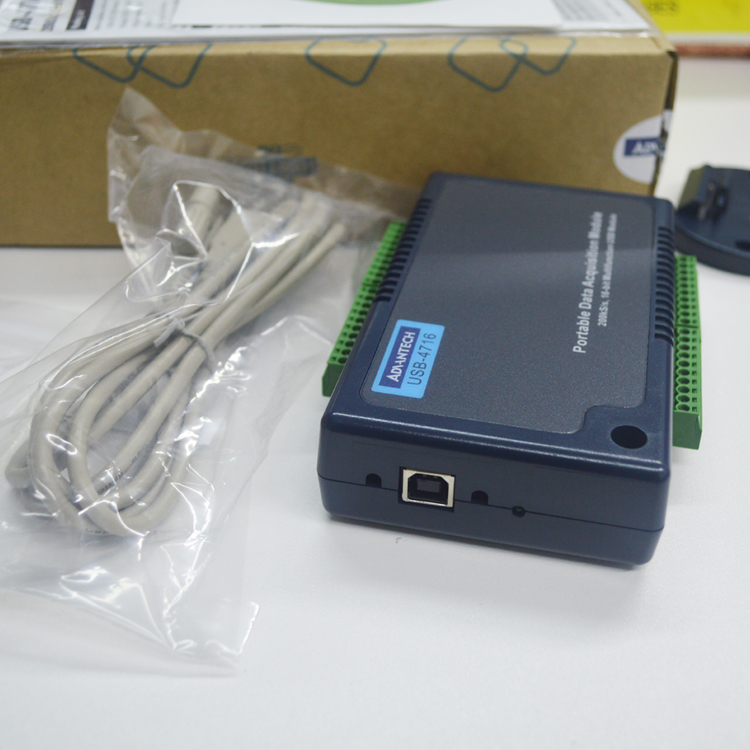 供應(yīng)臺灣研華USB-4718 8通道熱電偶輸入模塊價格