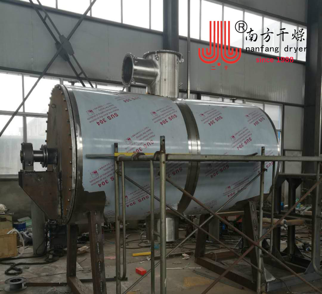 供應(yīng)錳酸鋰耙式干燥機(jī) 耙式干燥機(jī)定制價(jià)格 錳酸鋰耙式干燥機(jī)