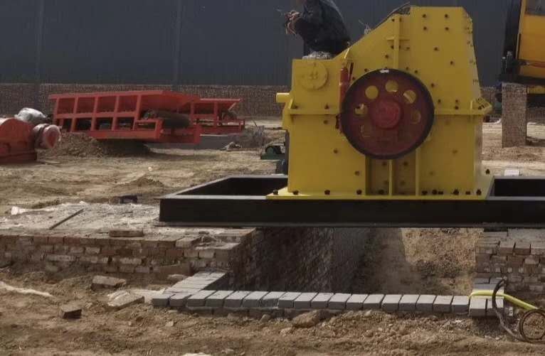 煤矸石頁(yè)巖破碎機(jī)