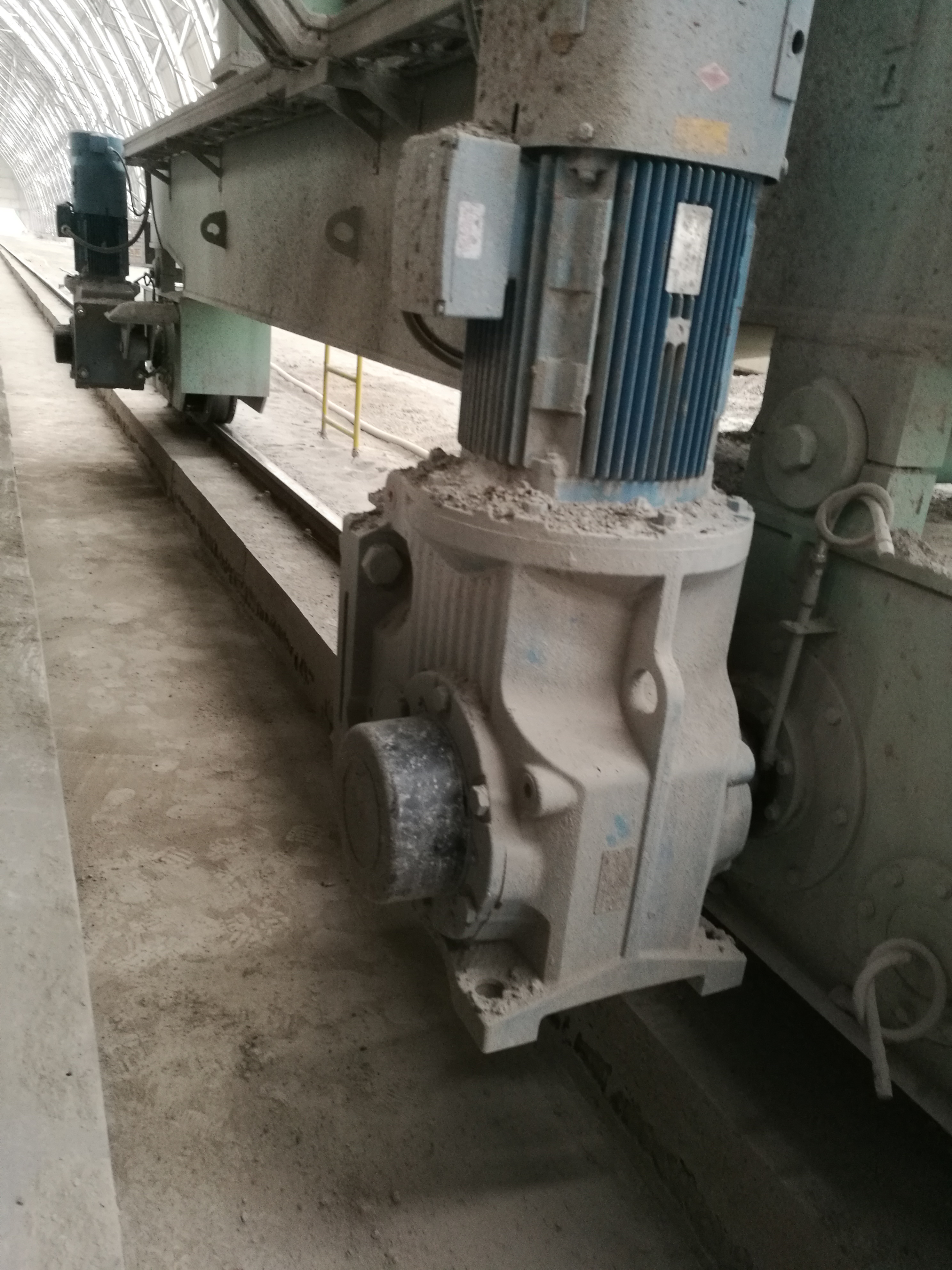 供應(yīng)斗輪機(jī)智能化控制系統(tǒng)