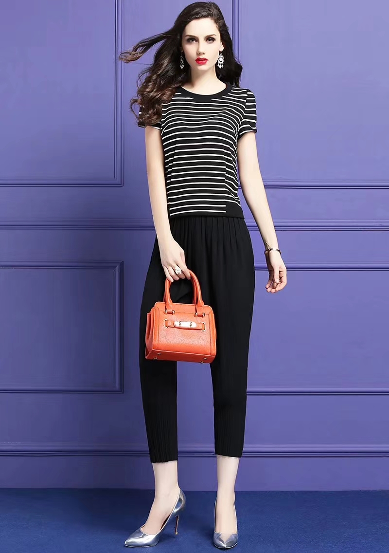 便宜的尾貨，尾貨服裝批發(fā)，尾貨女裝批發(fā)