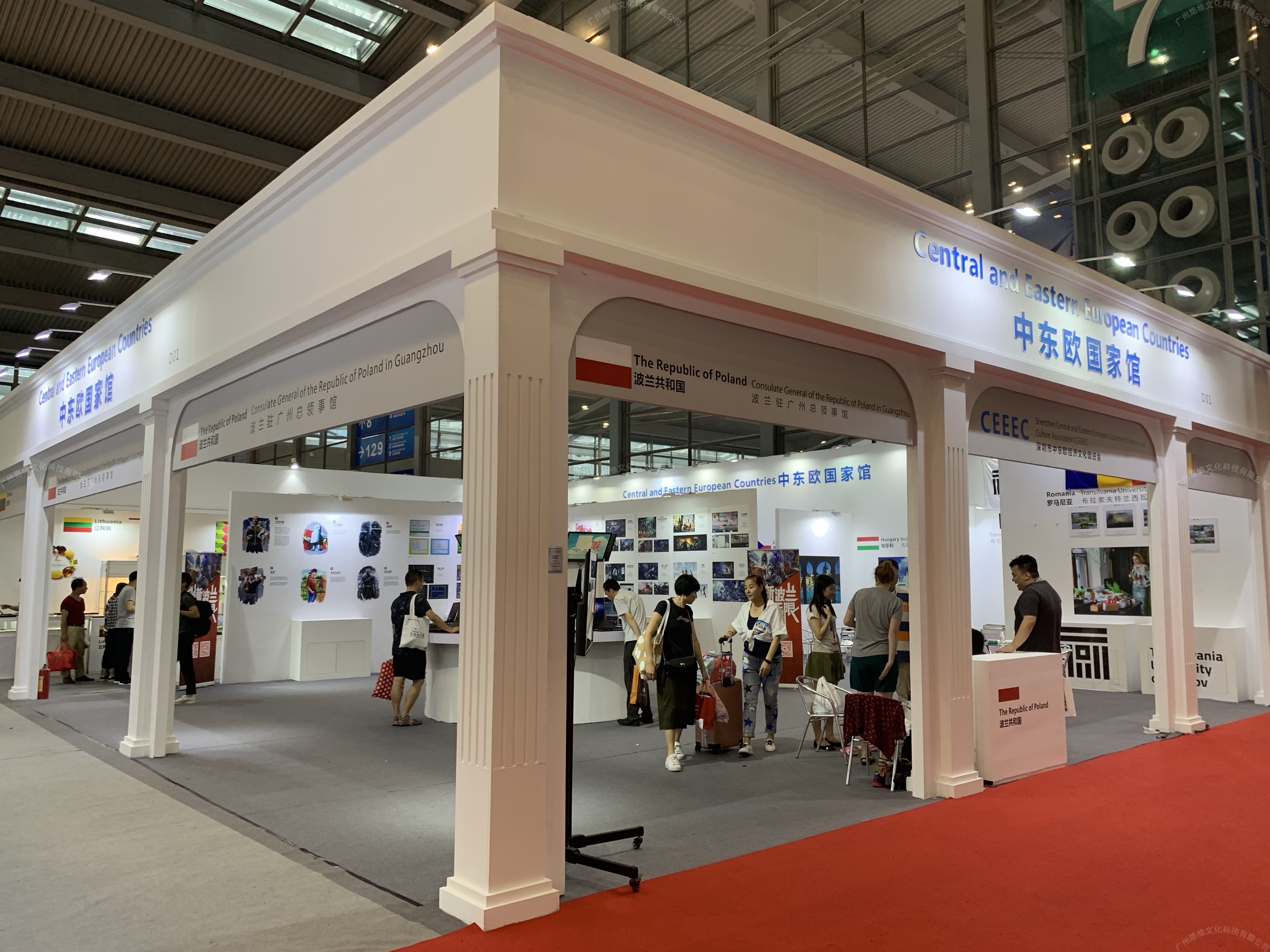 異國風(fēng)情 49個展臺設(shè)計 《第十五屆文博會》