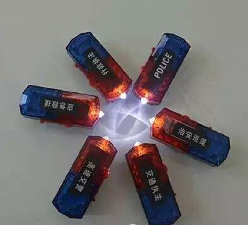 甘肅威盾廠家直銷第三代LED爆閃肩燈