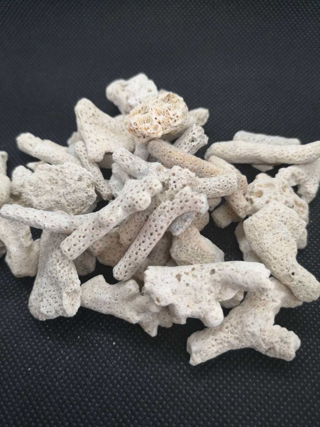 園林珊瑚砂生產(chǎn)，園林珊瑚砂廠家，園林珊瑚砂批發(fā)