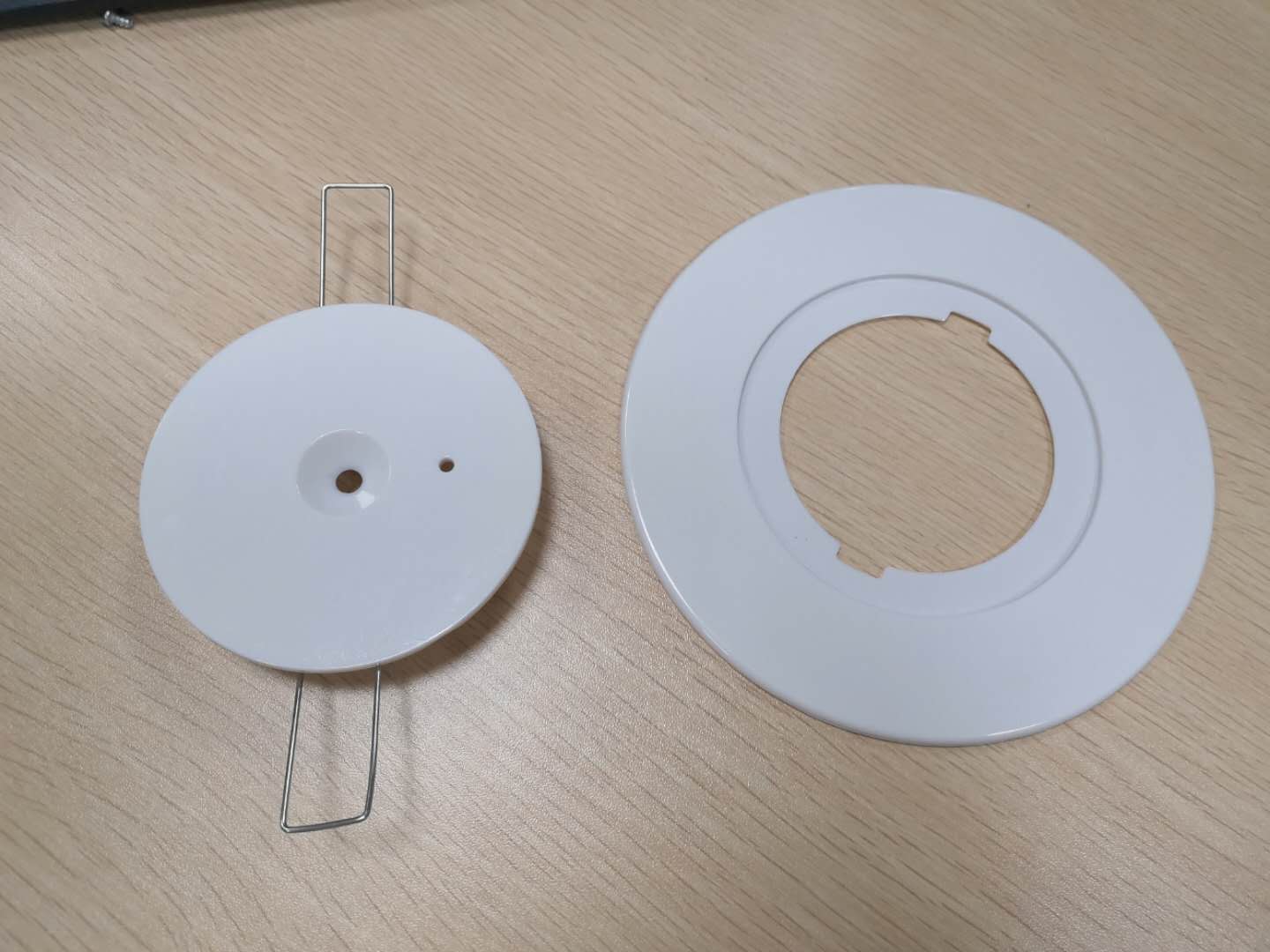 PC飛碟燈外殼深圳廠家直銷圓形超薄面板燈外殼LED面板燈燈體