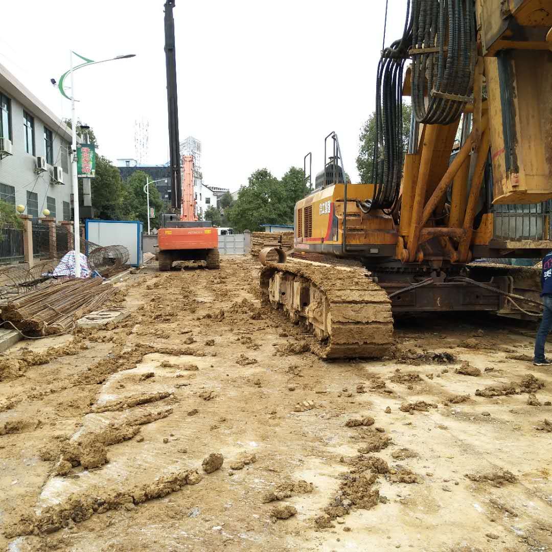 低排放280旋挖鉆的優(yōu)點，安徽多臺鉆機設(shè)備租賃