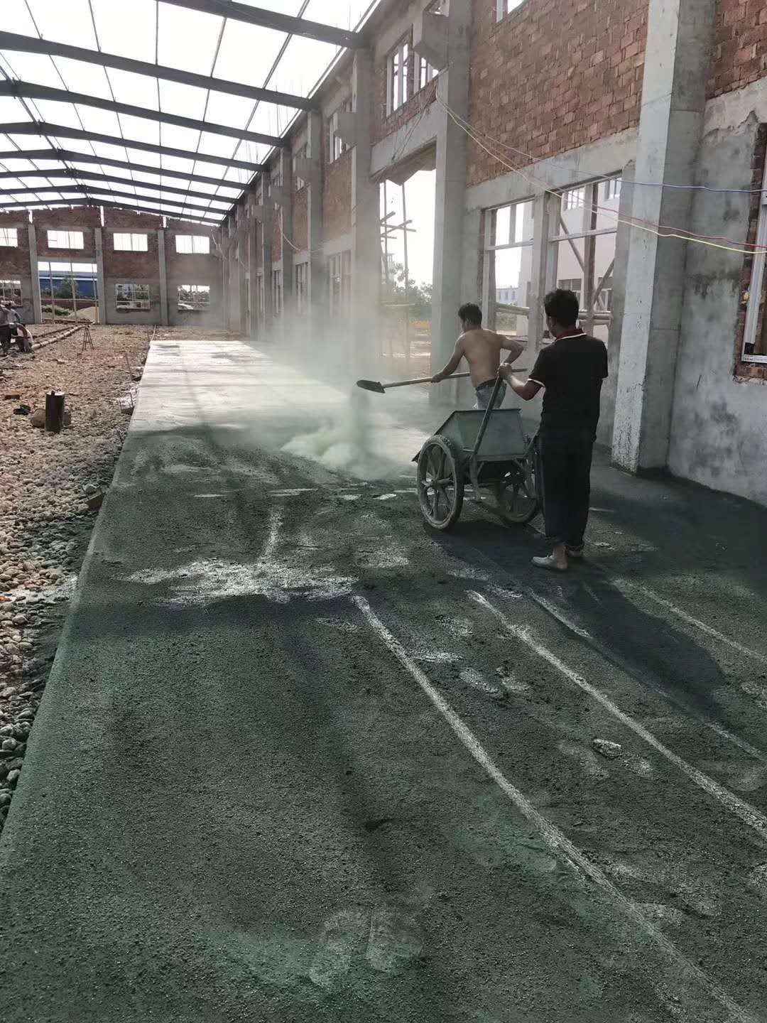 全國(guó)專業(yè) 承接工業(yè)園區(qū)環(huán)氧地坪 工業(yè)園區(qū)環(huán)氧地坪廠家 工業(yè)園區(qū)環(huán)氧地坪報(bào)價(jià)