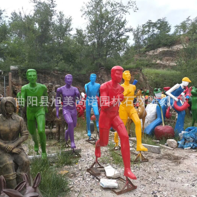 玻璃鋼運動員雕塑 彩繪跑步人物雕塑 園林廣場步行街人物雕塑擺件
