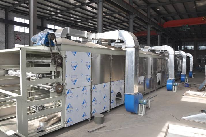 優(yōu)質(zhì)大型米粉烘干機(jī)生產(chǎn)廠家-東霸烘干機(jī)