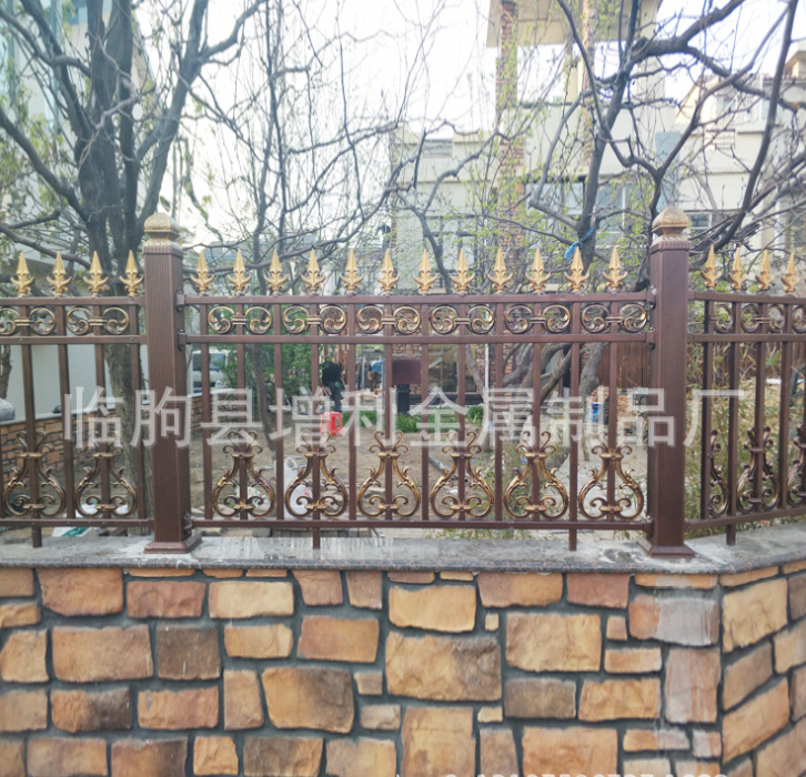 玻璃樓梯陽(yáng)臺(tái)鋁合金護(hù)欄